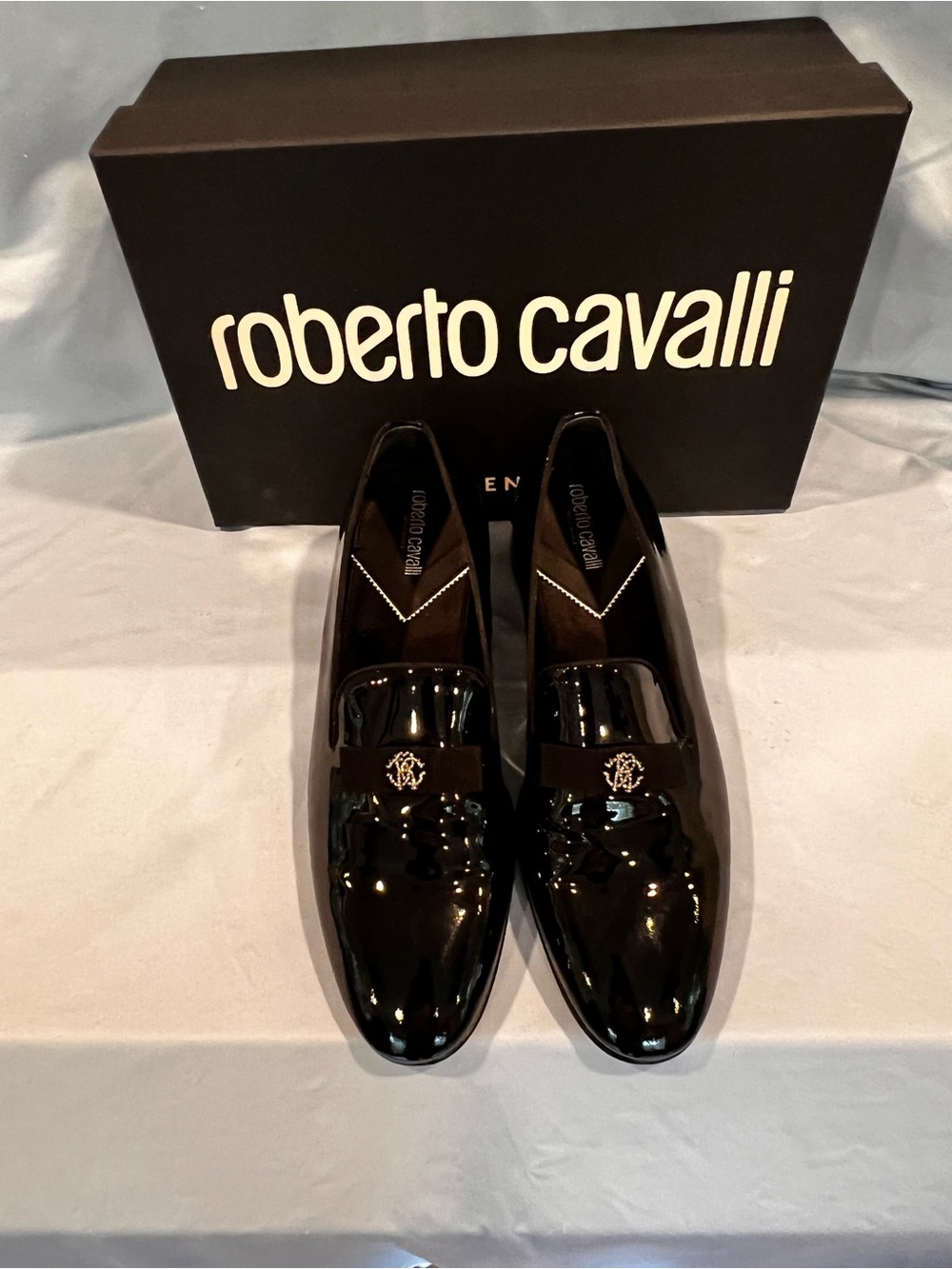 ROBERTO CAVALLI
BLACK PATENT LEATHER LOAFERS